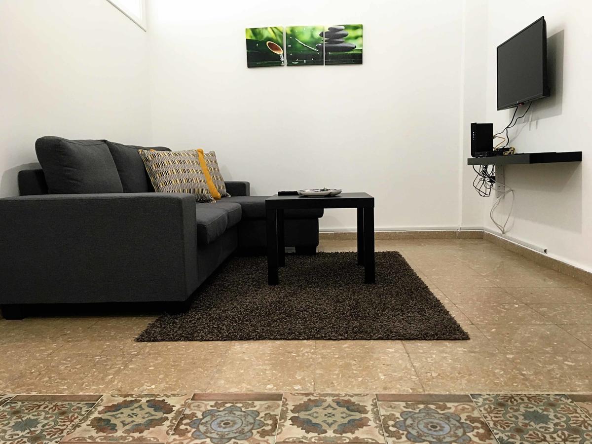 Cheerful Apartment In Nicosia Exterior photo